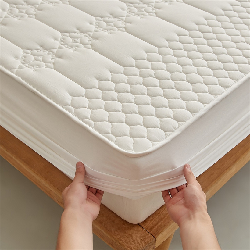 キルト加工の防水マットレスプロテクター、コットン製のフィット - Fitted Bed Sheets Deep Pocket のレビューと価格